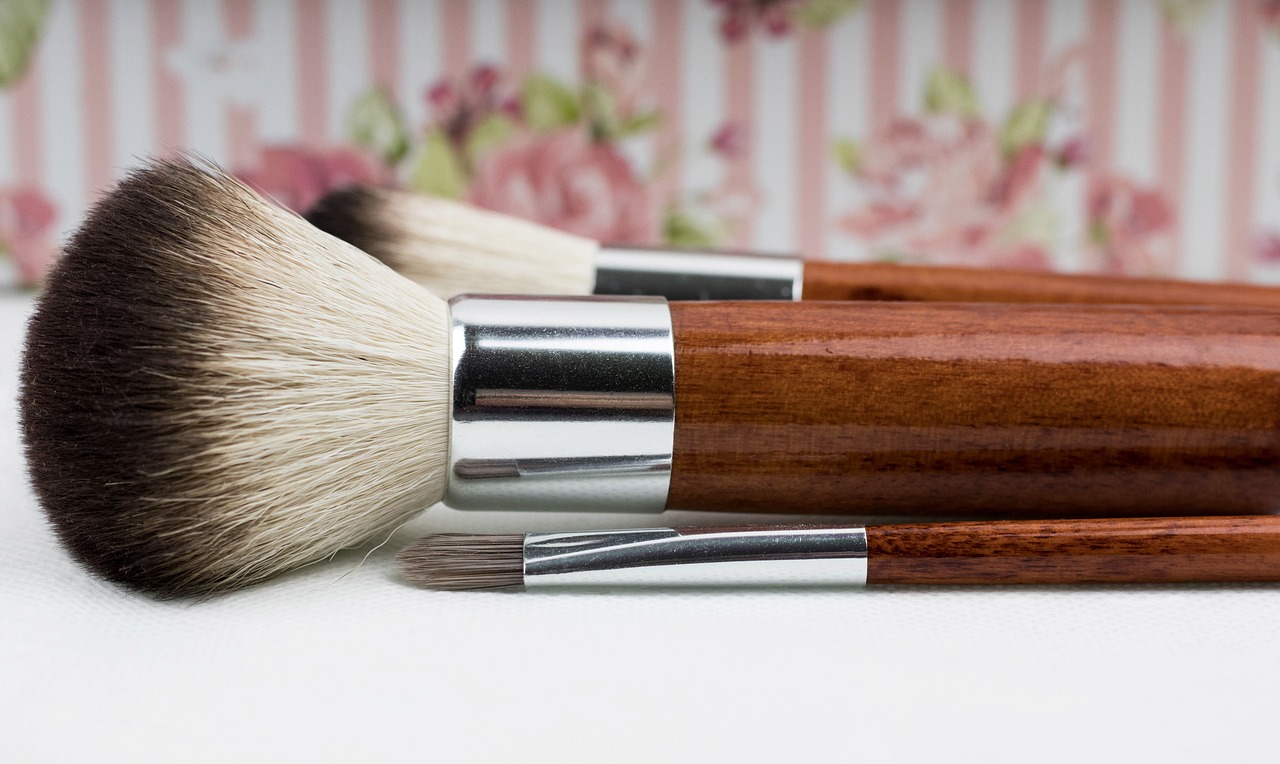 make-up
