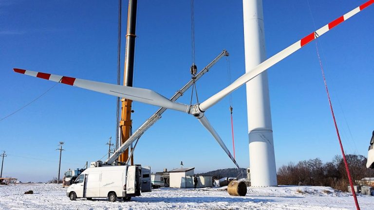 cat costa incarcarea unei masini electrice